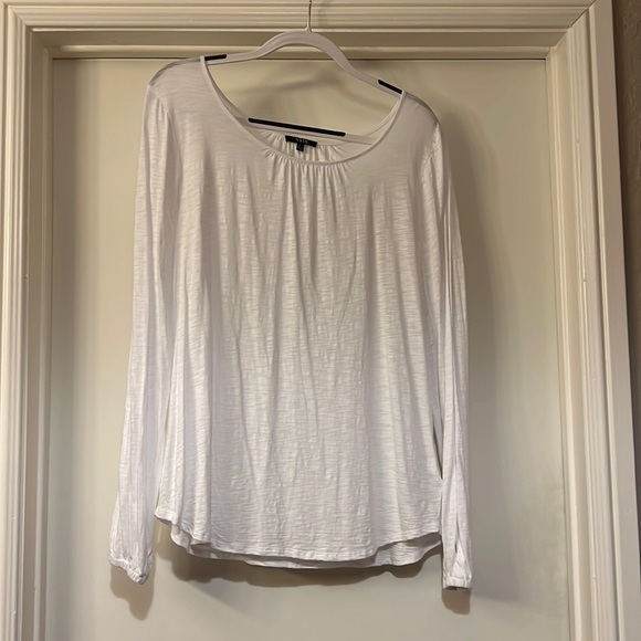 NYDJ Tops - NYDJ Large White Split-Sleeve Tee